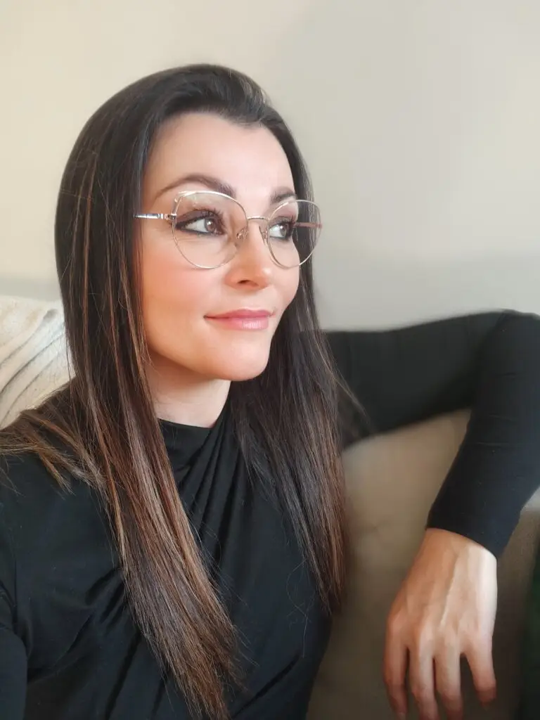 portrait Céline Lamour sophrologue à lyon et Villeurbanne